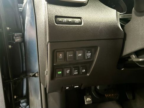 Used 2016 Nissan Rogue SL w/ SL Premium Package image 11