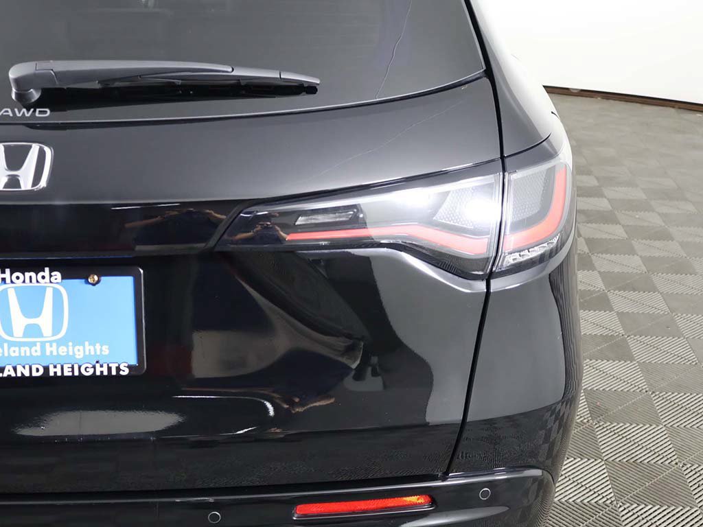 Certified 2025 Honda HR-V EX-L image 16