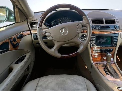 Used 2007 Mercedes-Benz E 350 Sedan image 8