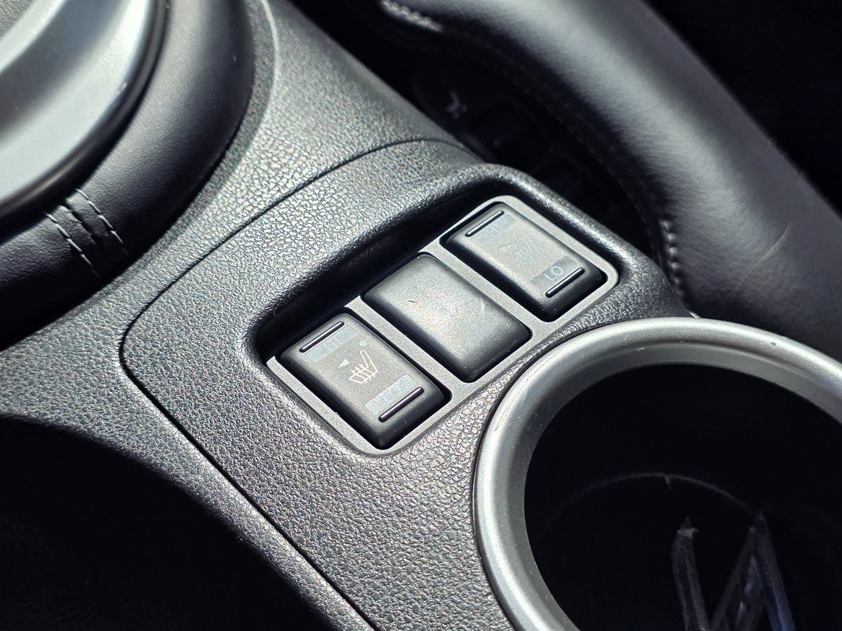 Used 2012 Nissan 370Z Touring RWD image 45