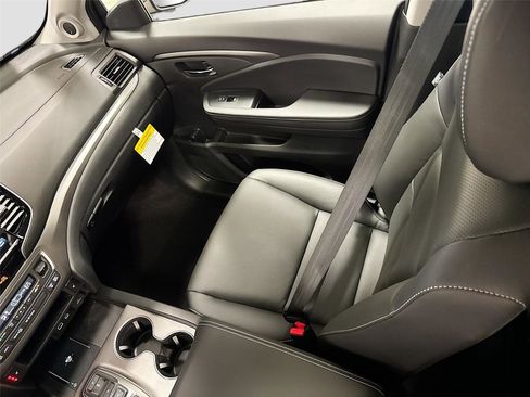 New 2026 Honda Ridgeline RTL image 22