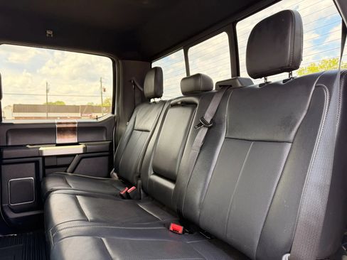 Used 2022 Ford F250 Lariat AWD/4WD image 17
