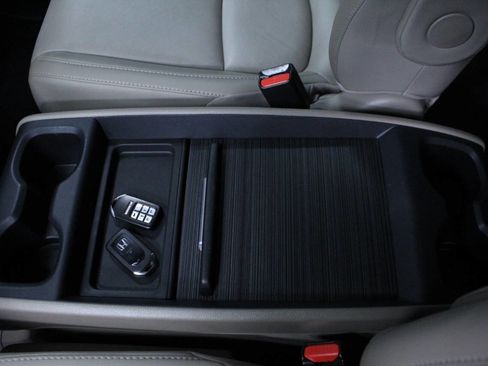 Used 2018 Honda Odyssey EX-L image 19