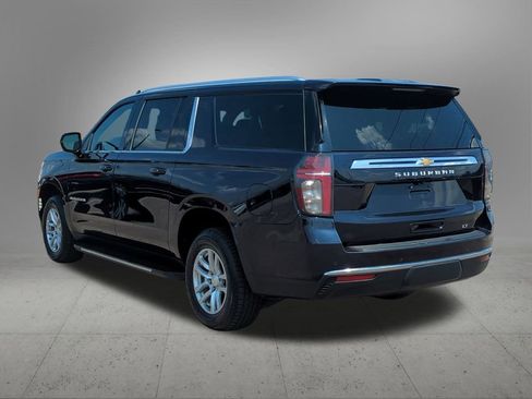 Used 2022 Chevrolet Suburban LT image 5