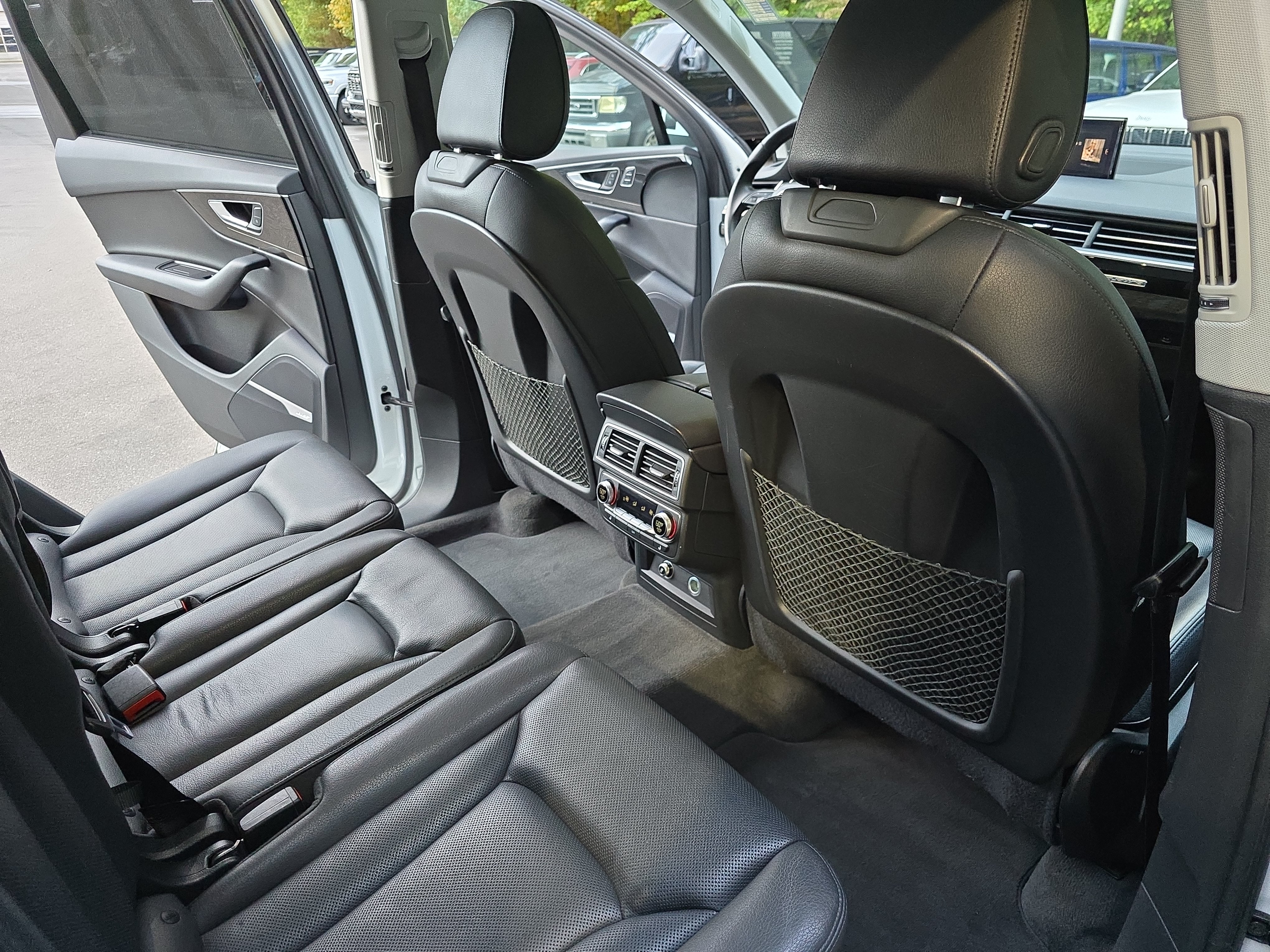 Used 2019 Audi Q7 3.0T Prestige AWD/4WD image 11