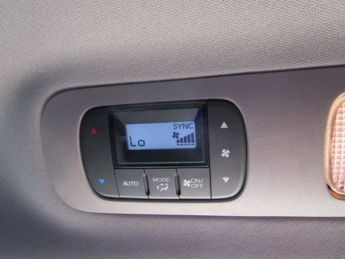 Used 2022 Honda Odyssey EX-L image 22
