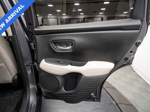 Used 2024 Honda HR-V LX image 26