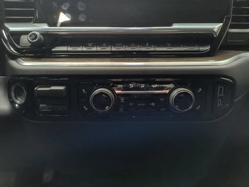 Used 2026 Chevrolet Silverado 3500 LT AWD/4WD image 27