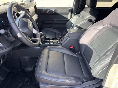 New 2025 Ford Bronco Badlands image 20