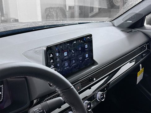 Used 2025 Honda Civic Sport Touring image 8