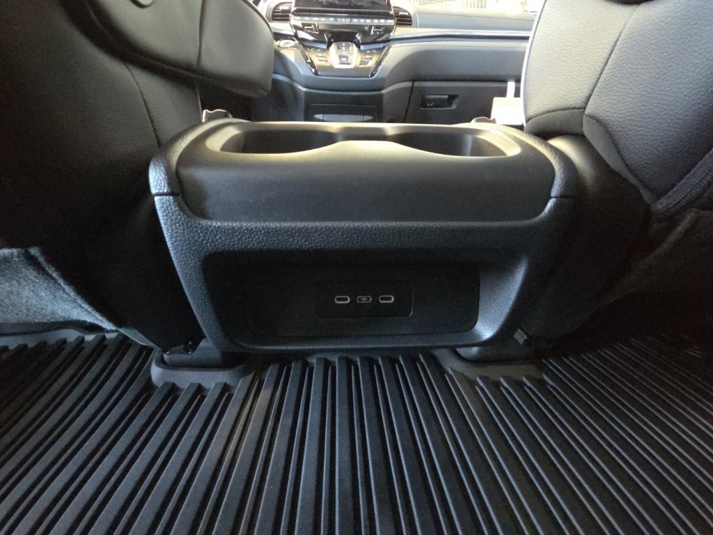 New 2027 Honda Odyssey Elite image 18