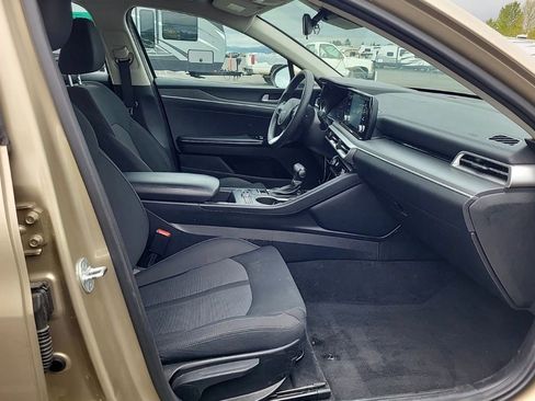 Used 2022 Kia K5 LXS FWD image 3