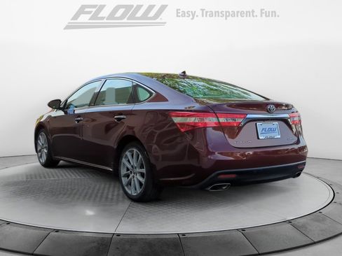 Used 2013 Toyota Avalon Limited FWD image 6