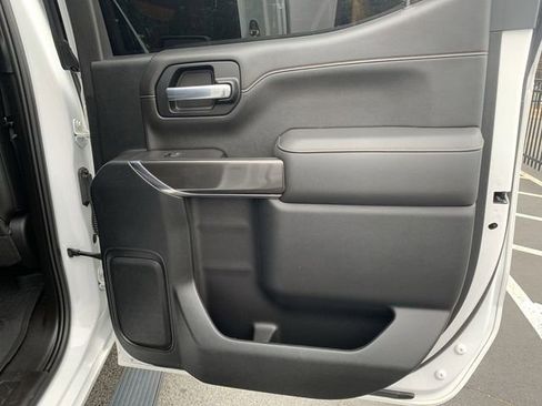 Used 2021 GMC Sierra 1500 AT4 w/ AT4 Premium Package AWD/4WD image 11