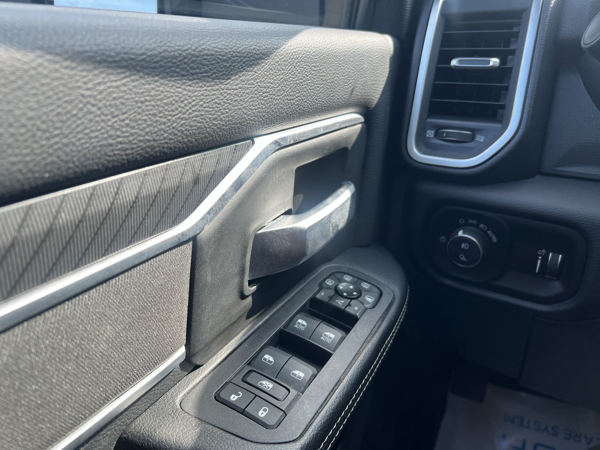 Certified 2026 RAM 2500 Big Horn AWD/4WD image 22