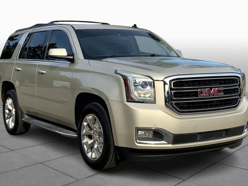 Used 2015 GMC Yukon SLT w/ Open Road Package image 2