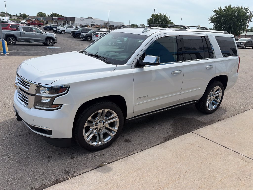 Used 2020 Chevrolet Tahoe Premier w/ Premier Plus Edition AWD/4WD image 5