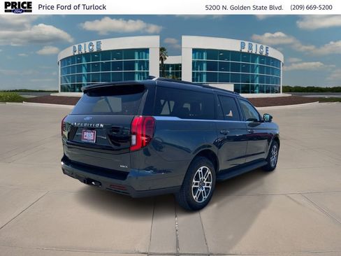 Certified 2025 Ford Expedition Max Active AWD/4WD image 5