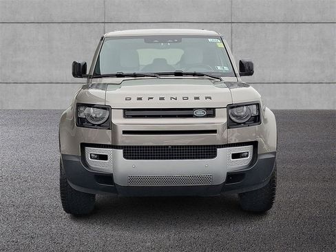 Certified 2025 Land Rover Defender 110 S image 2