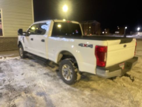 Used 2021 Ford F250 XLT image 14