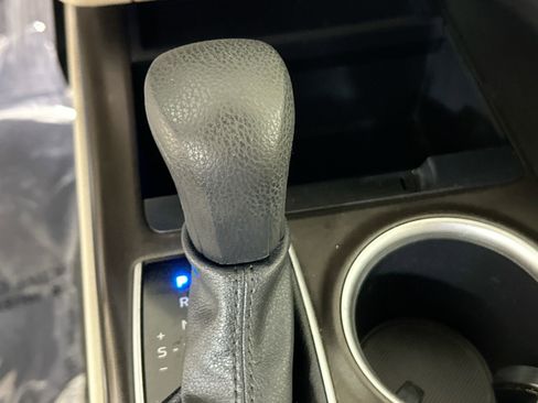 Used 2024 Toyota Camry LE image 20