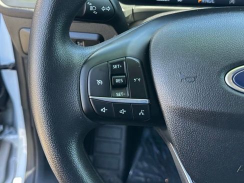Used 2025 Ford Escape Active image 21