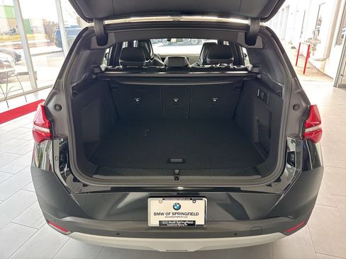 Used 2025 BMW X3 xDrive30i w/ Premium Package image 9