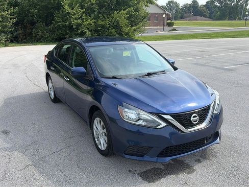 Used 2019 Nissan Sentra SV FWD image 6