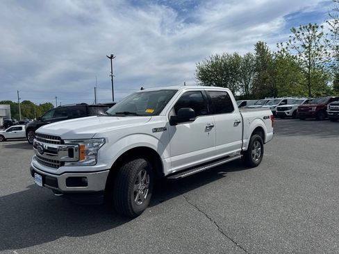 Used 2020 Ford F150 XLT w/ Equipment Group 302A Luxury AWD/4WD image 3