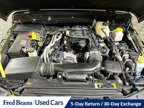 Used 2022 Jeep Gladiator Overland w/ Popular Equipment Package AWD/4WD image 36