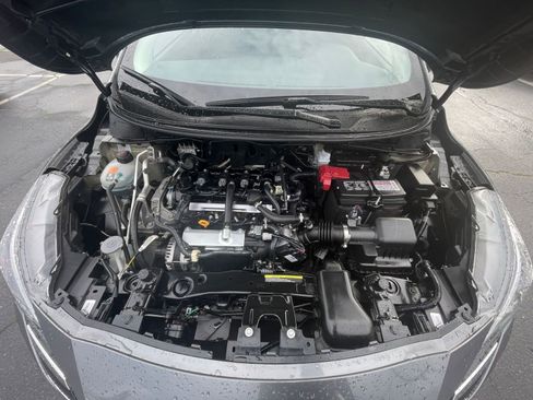 Used 2025 Nissan Versa SV w/ Trunk Package image 27