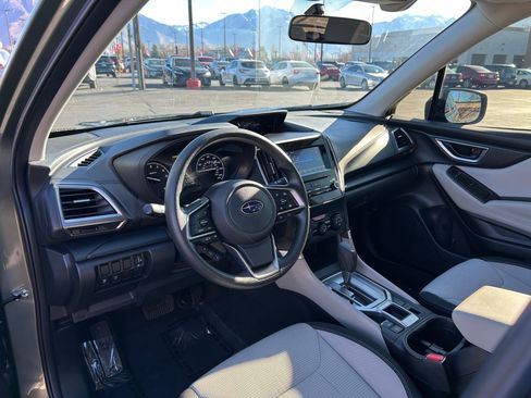 Used 2020 Subaru Forester Base w/ Alloy Wheel Package image 10