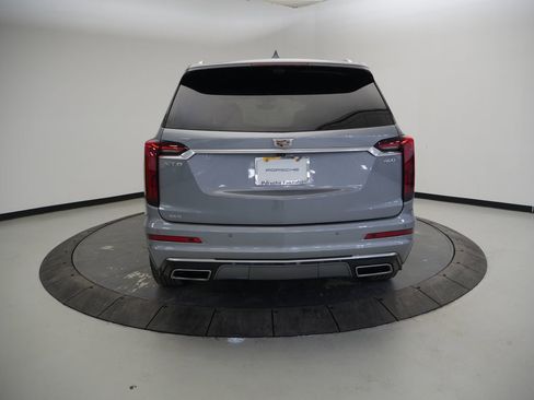 Used 2024 Cadillac XT6 Premium Luxury w/ Technology Package image 6