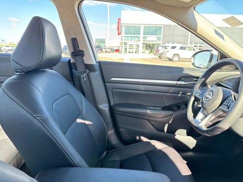 Used 2025 Nissan Altima 2.5 SL image 15