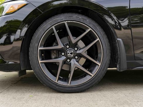 Used 2023 Honda Civic Sport Touring image 14