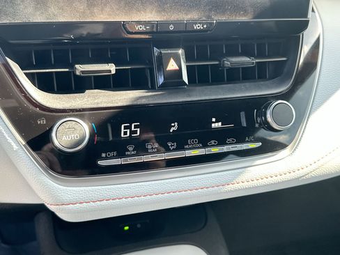 Used 2025 Toyota Corolla FX w/ Convenience Package image 18