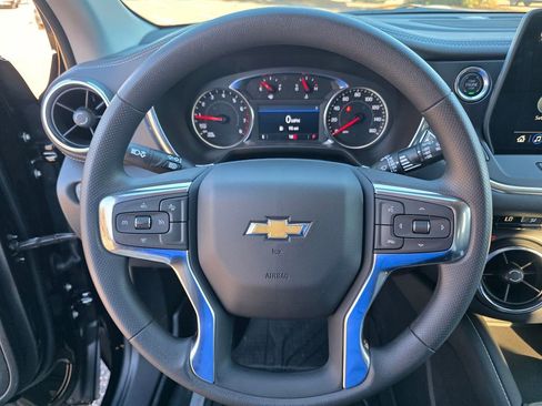 New 2025 Chevrolet Blazer LT w/ Driver Confidence Package image 17
