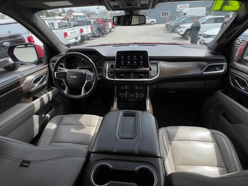 Used 2021 Chevrolet Tahoe LT w/ LT Signature Package image 27