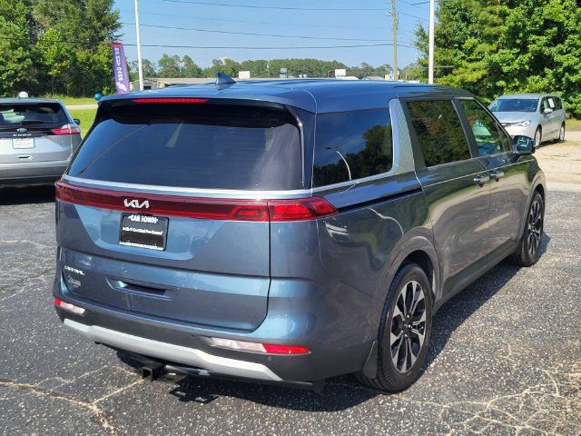 Certified 2024 Kia Carnival EX FWD image 2