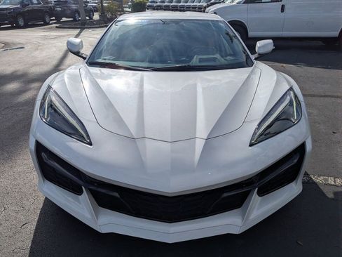 Used 2023 Chevrolet Corvette Z06 image 9