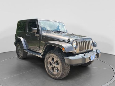 Used 2017 Jeep Wrangler Sport AWD/4WD image 9