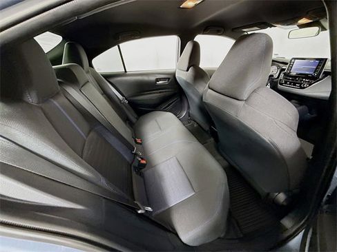 Used 2022 Toyota Corolla SE image 29