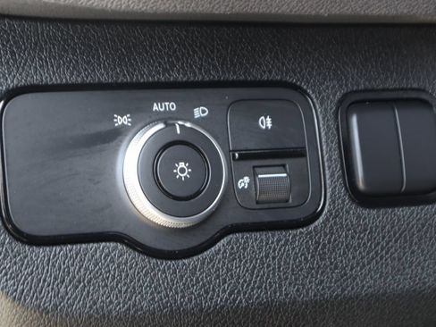 Used 2026 Mercedes-Benz Sprinter 2500 image 25