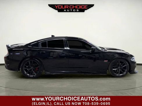 Used 2019 Dodge Charger Scat Pack w/ Plus Group RWD image 9