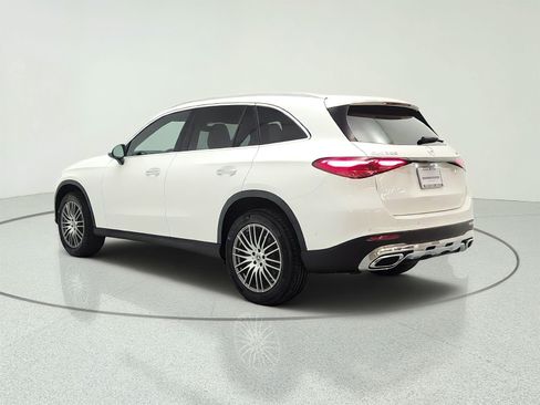Certified 2026 Mercedes-Benz GLC 300 4MATIC image 7