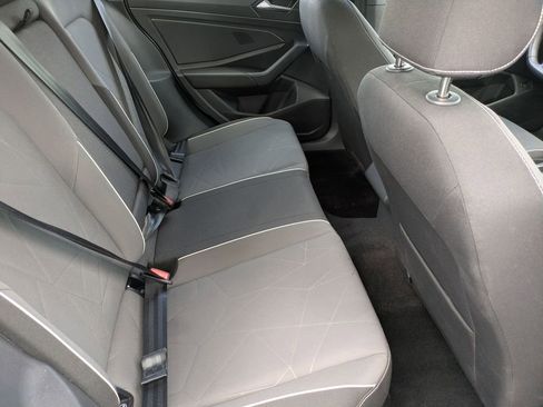 Used 2025 Volkswagen Jetta Sport FWD image 29