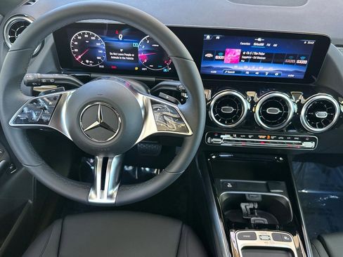 Used 2026 Mercedes-Benz GLA 250 image 24