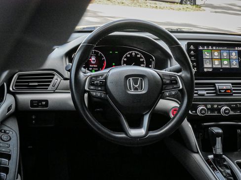 Used 2020 Honda Accord EX-L image 6