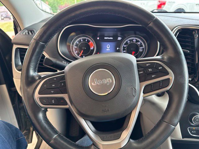 Used 2020 Jeep Cherokee Limited AWD/4WD image 17