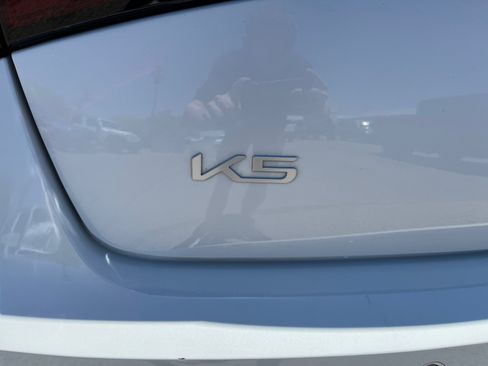 Used 2025 Kia K5 LXS FWD image 29